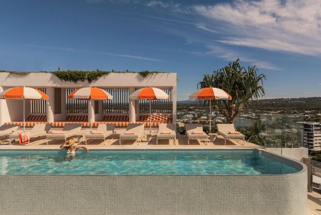 Avani Mooloolaba Beach Hotel — 1