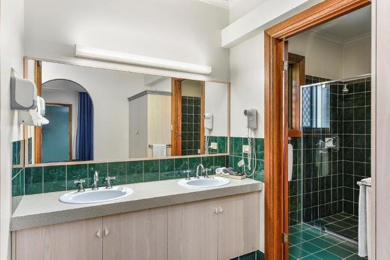 Comfort Inn The Lakes — 3