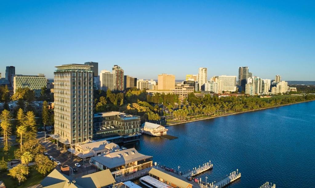 Doubletree By Hilton Perth Waterfront — 1