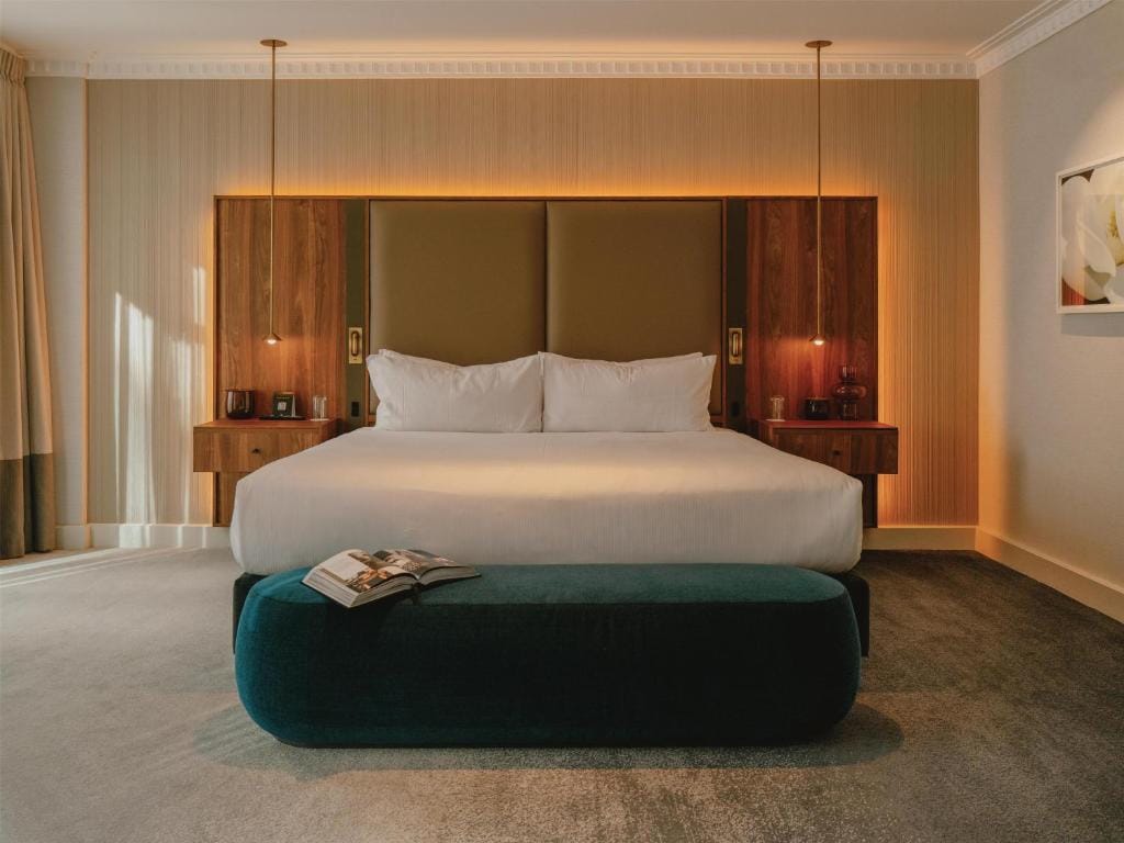 Parmelia Hilton Perth — 1
