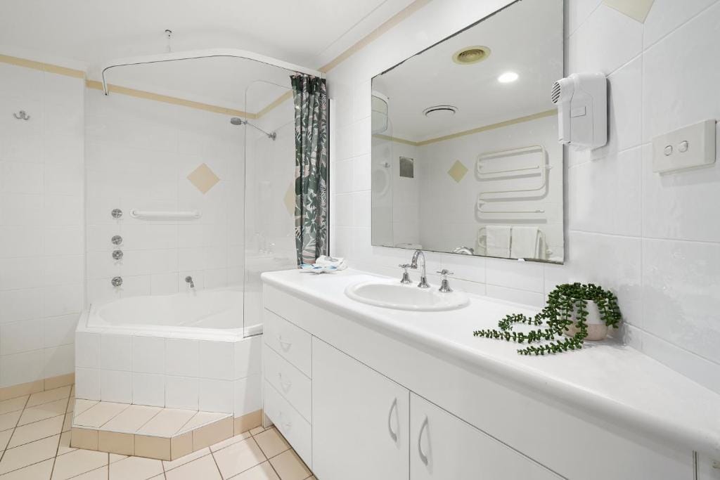 Beachcomber Resort Port Macquarie — 3