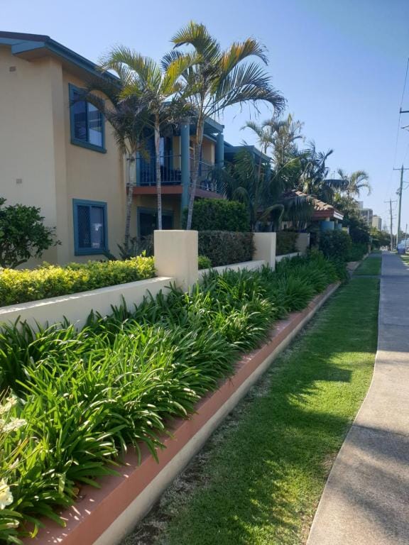 Oxley Cove Holiday Apartment — 1