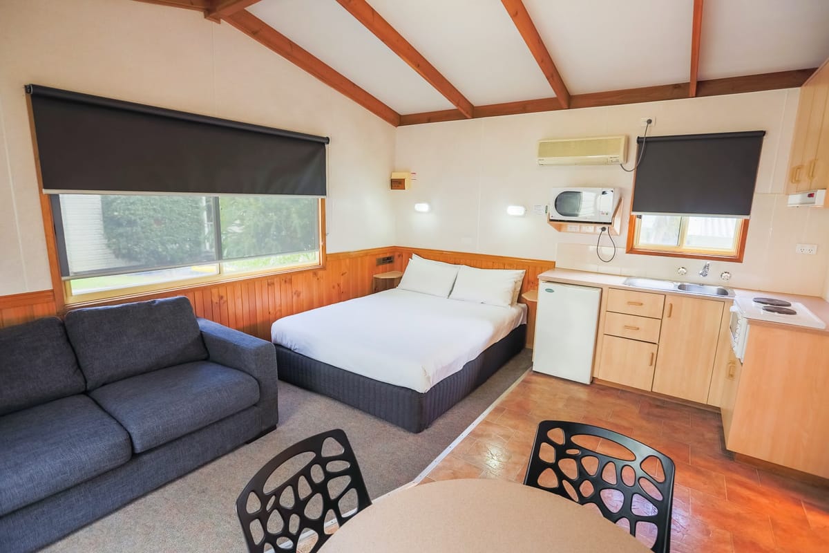 BIG4 Melbourne Holiday Park — 3