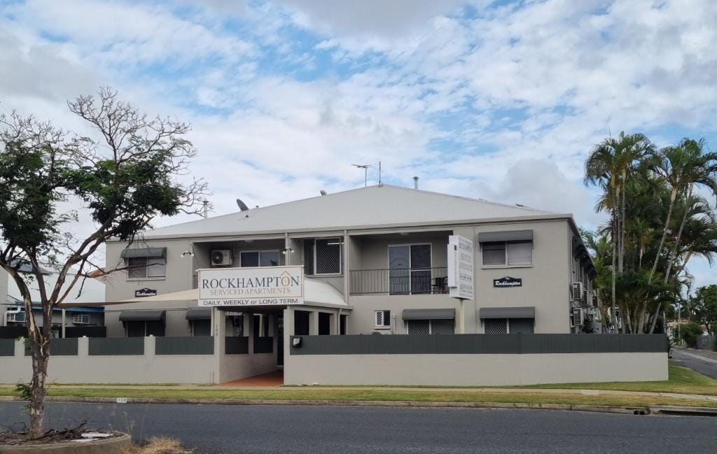 Rockhampton Serviced Apartments — 1