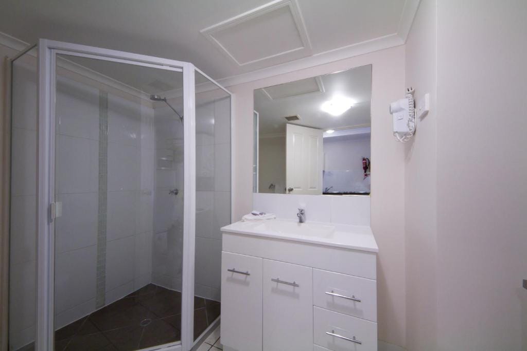 Rockhampton Serviced Apartments — 2