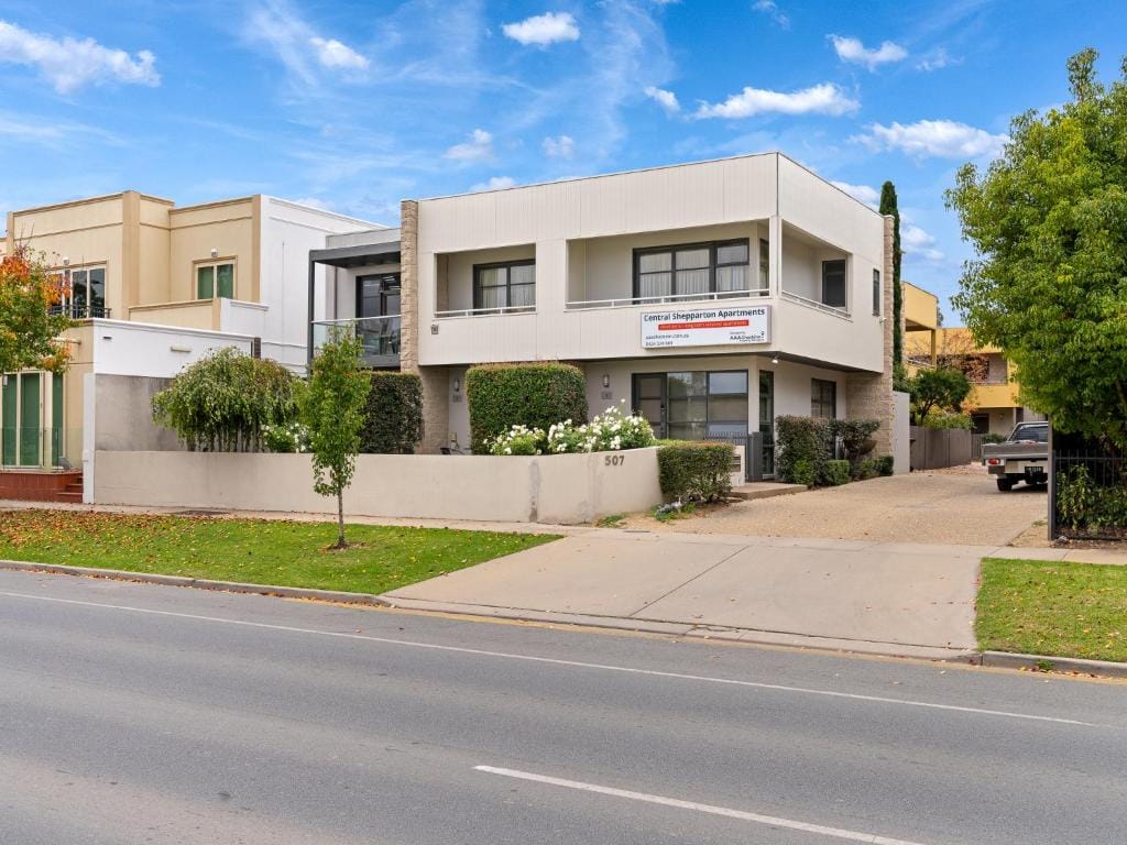 Central Shepparton Apartments — 1