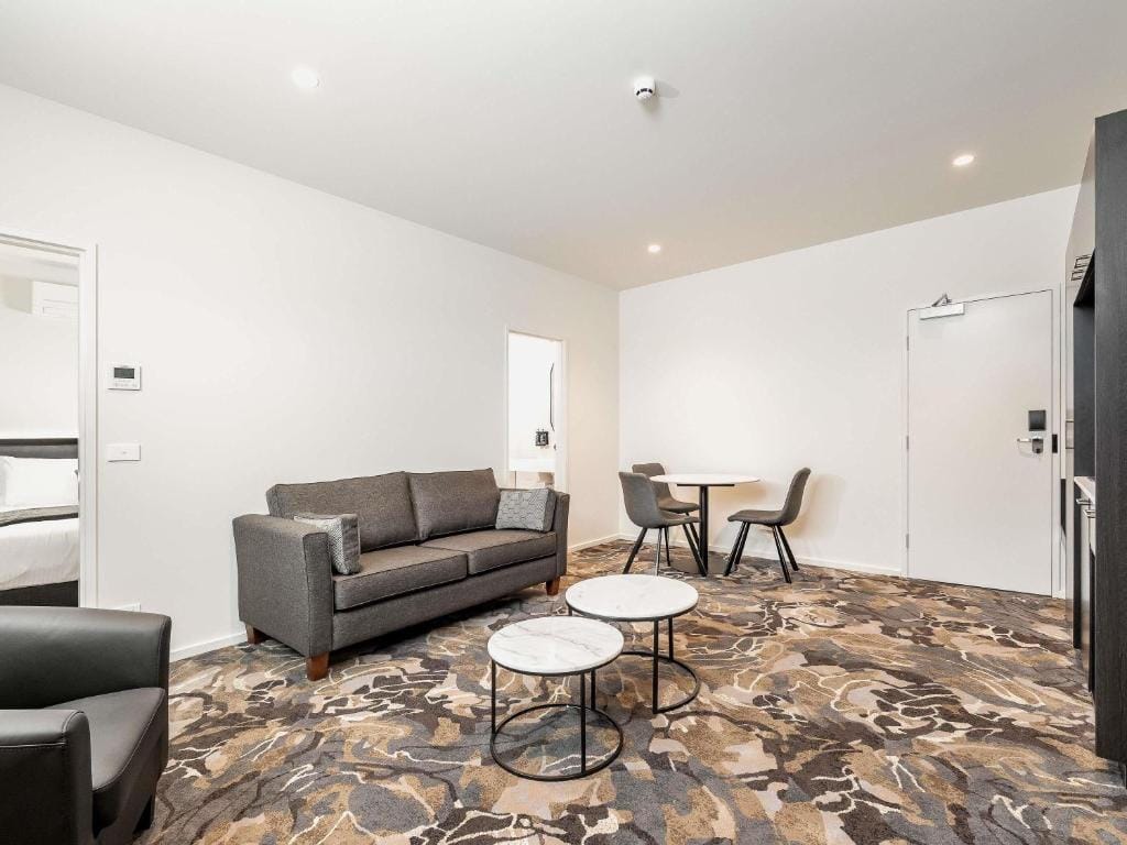 Mantra Shepparton — 5