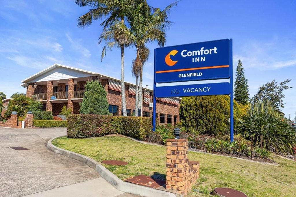 Comfort Inn Glenfield — 1