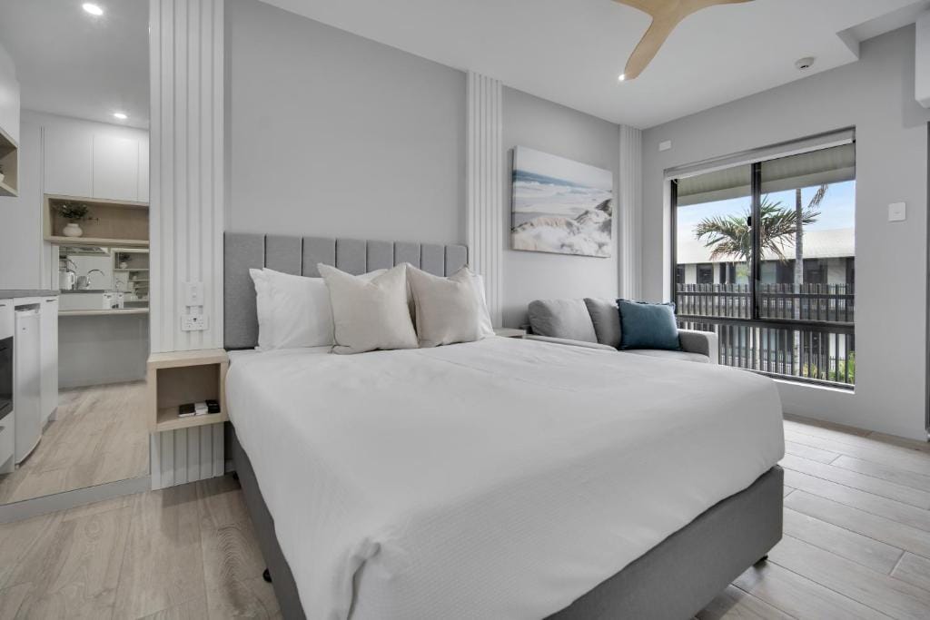 Belmoral Corporate Suites — 2