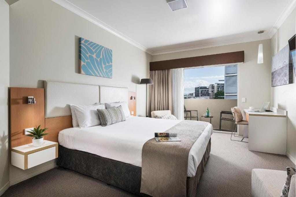 Grand Hotel and Apartments Townsville — 1