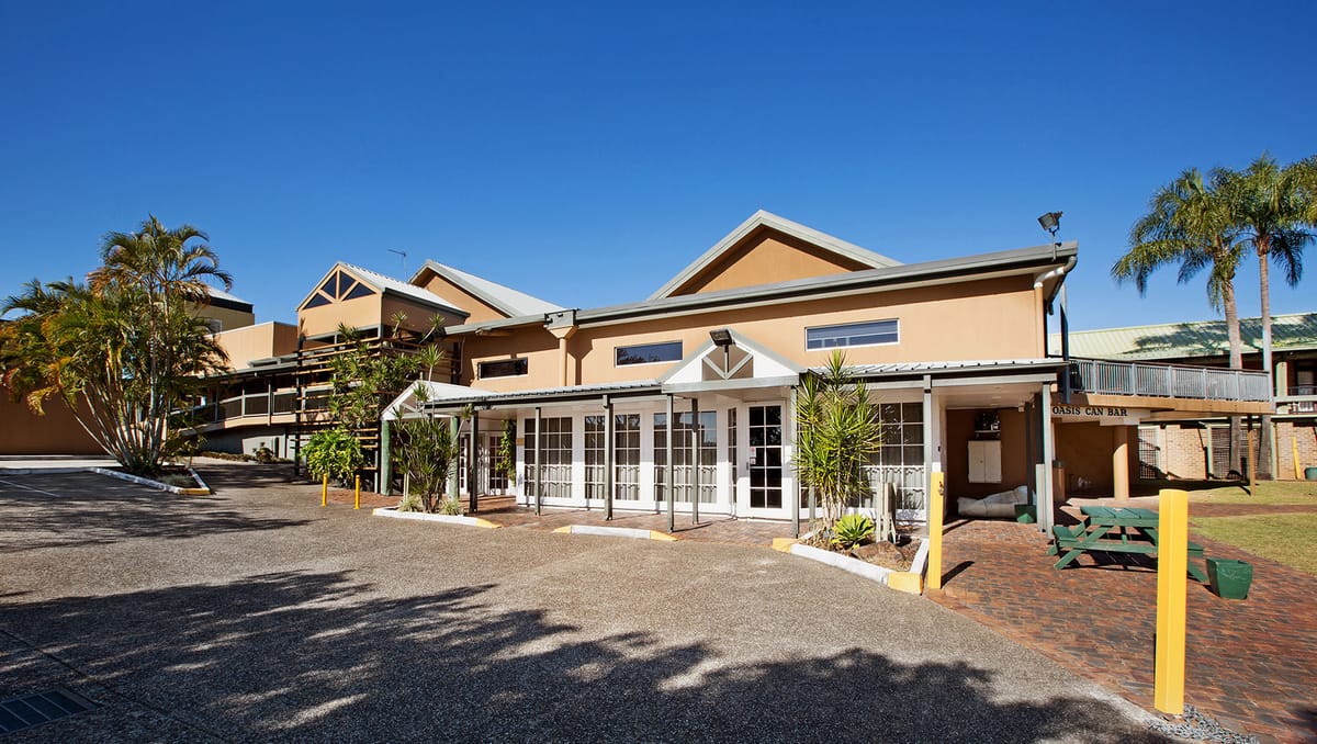 Hinterland Hotel — 4