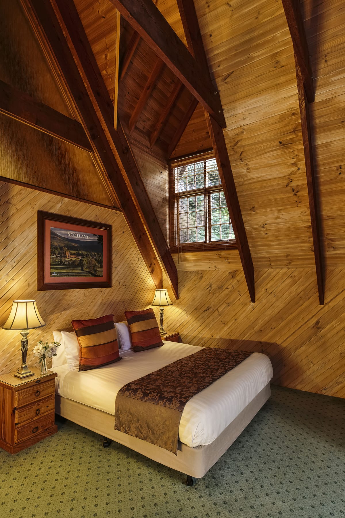 Mt Tamborine Stonehaven Guest House — 3