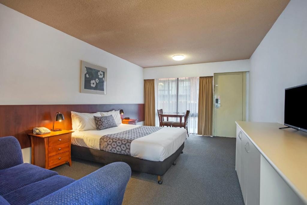 Central Court Motel Warrnambool — 2