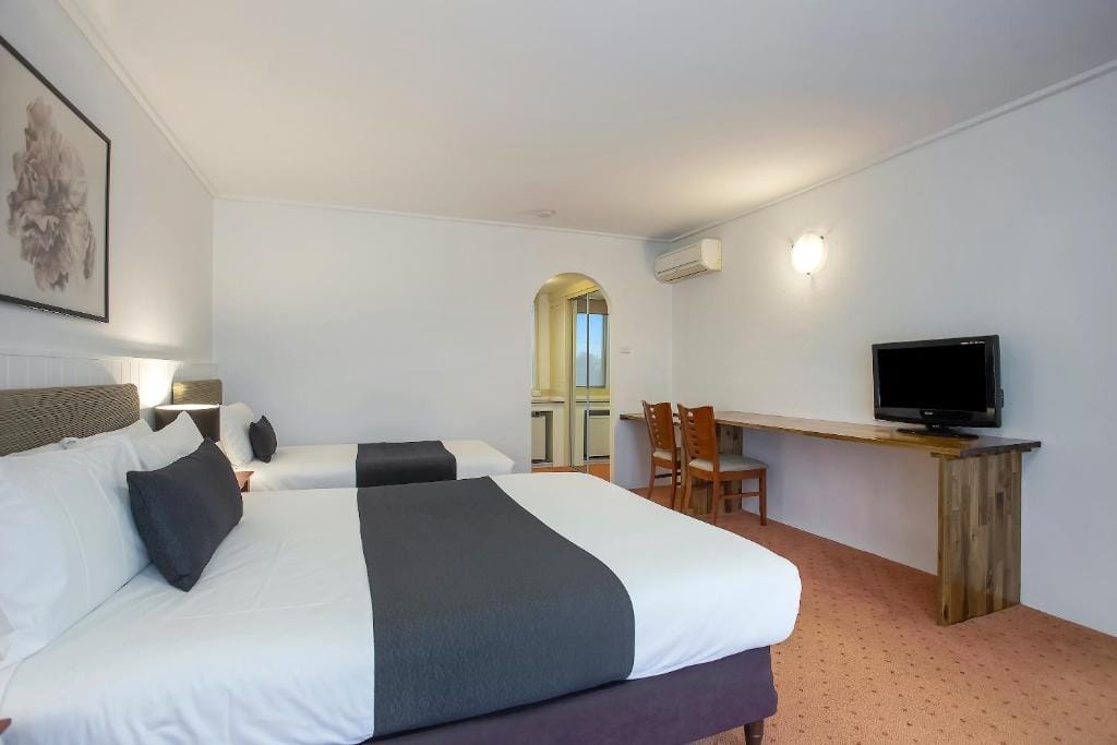 Central Court Motel Warrnambool — 5
